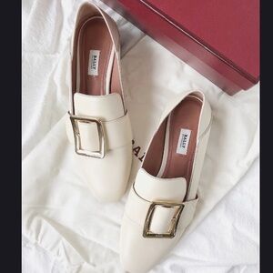 Off white cream Bally loafers shoes with buckle